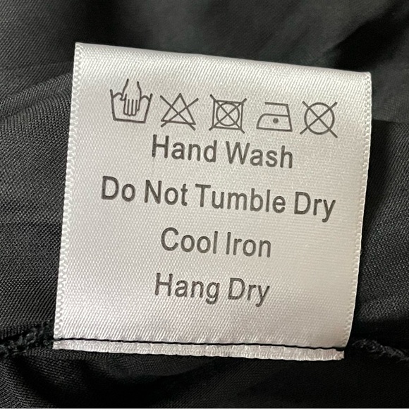 𝅺OPT ONE PRETTY TIME Tianna Mini Dress XL Black Pleated Ruffle Tiered Silky - Picture 16 of 16